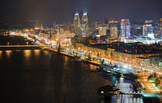 Апартаменти Іва В Центрі На Набережній Dnipro Exterior photo